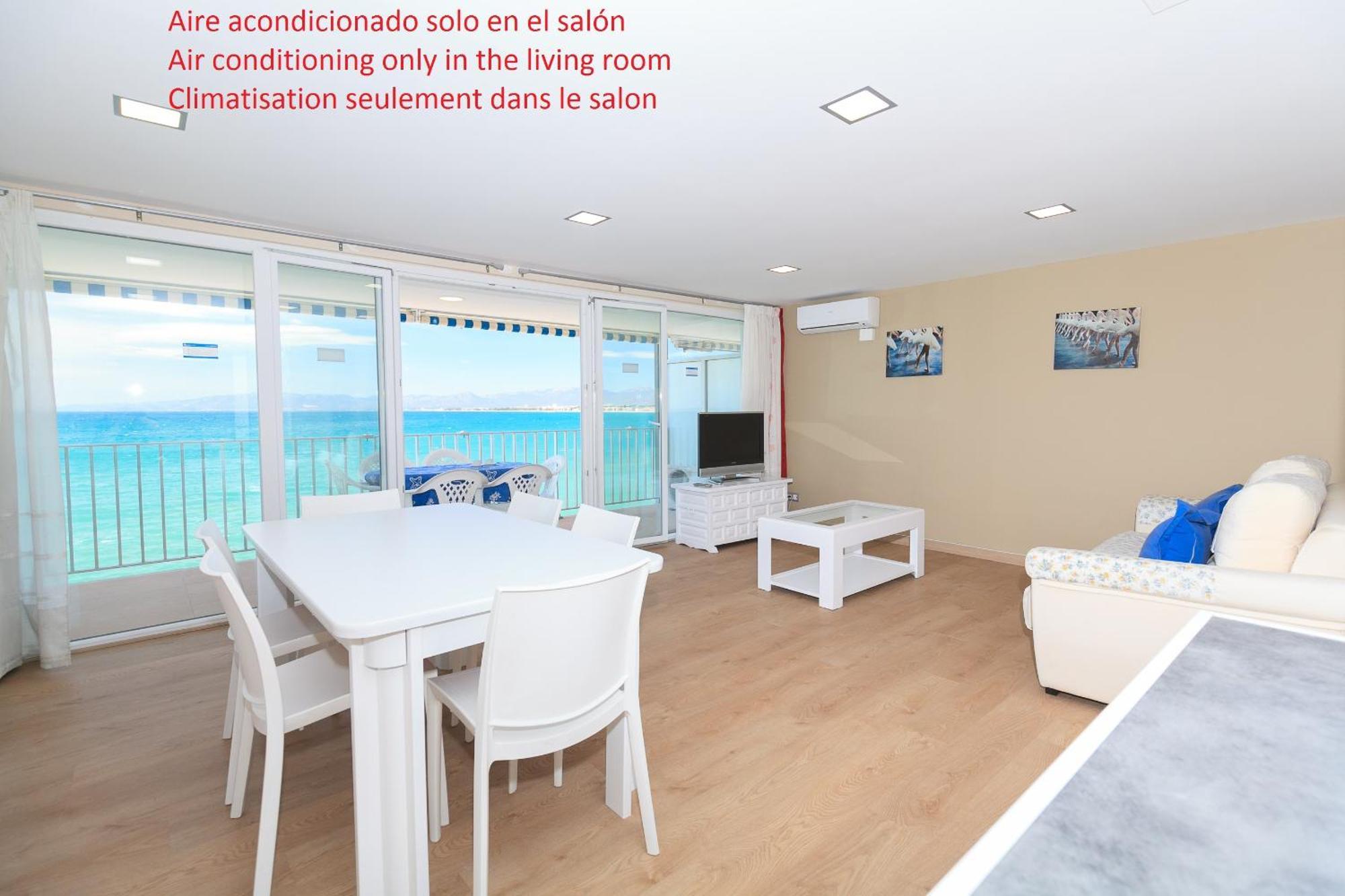 Uhc Acantilados Family Apartments Salou Esterno foto
