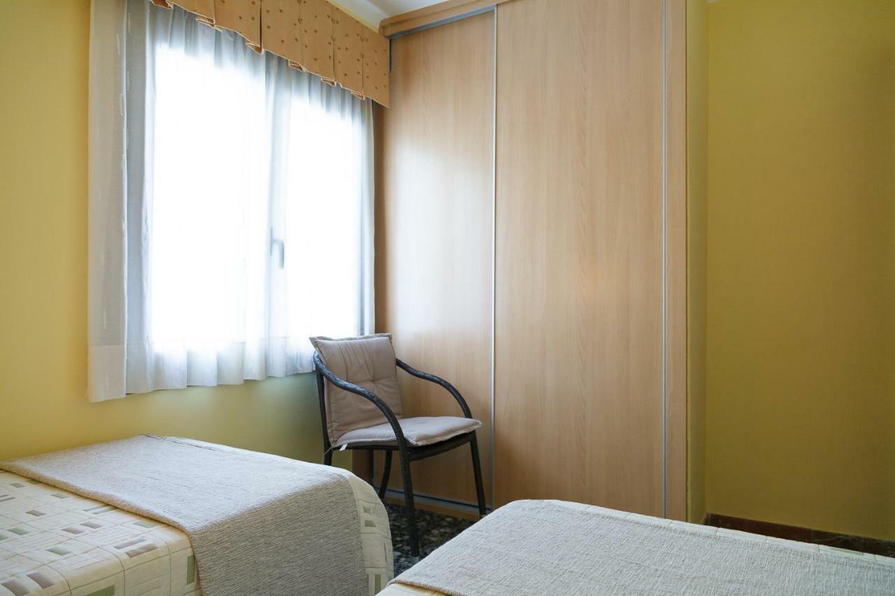 Uhc Acantilados Family Apartments Salou Esterno foto