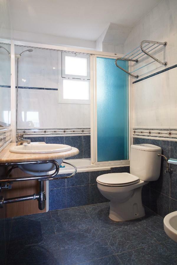 Uhc Acantilados Family Apartments Salou Esterno foto